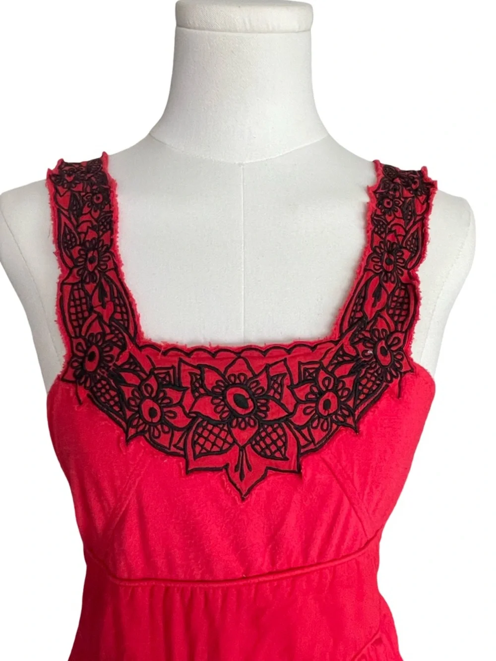 Free People Red and Black Lace Trim Boho Cotton Mini Dress Size 0 - Picture 3 of 16